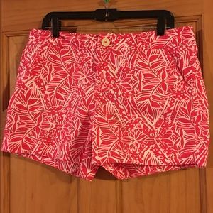 Lilly Pulitzer size 12 shorts. Worn a couple times