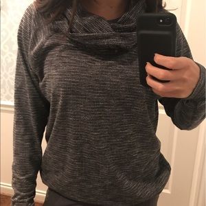 Lululemon sweatshirt