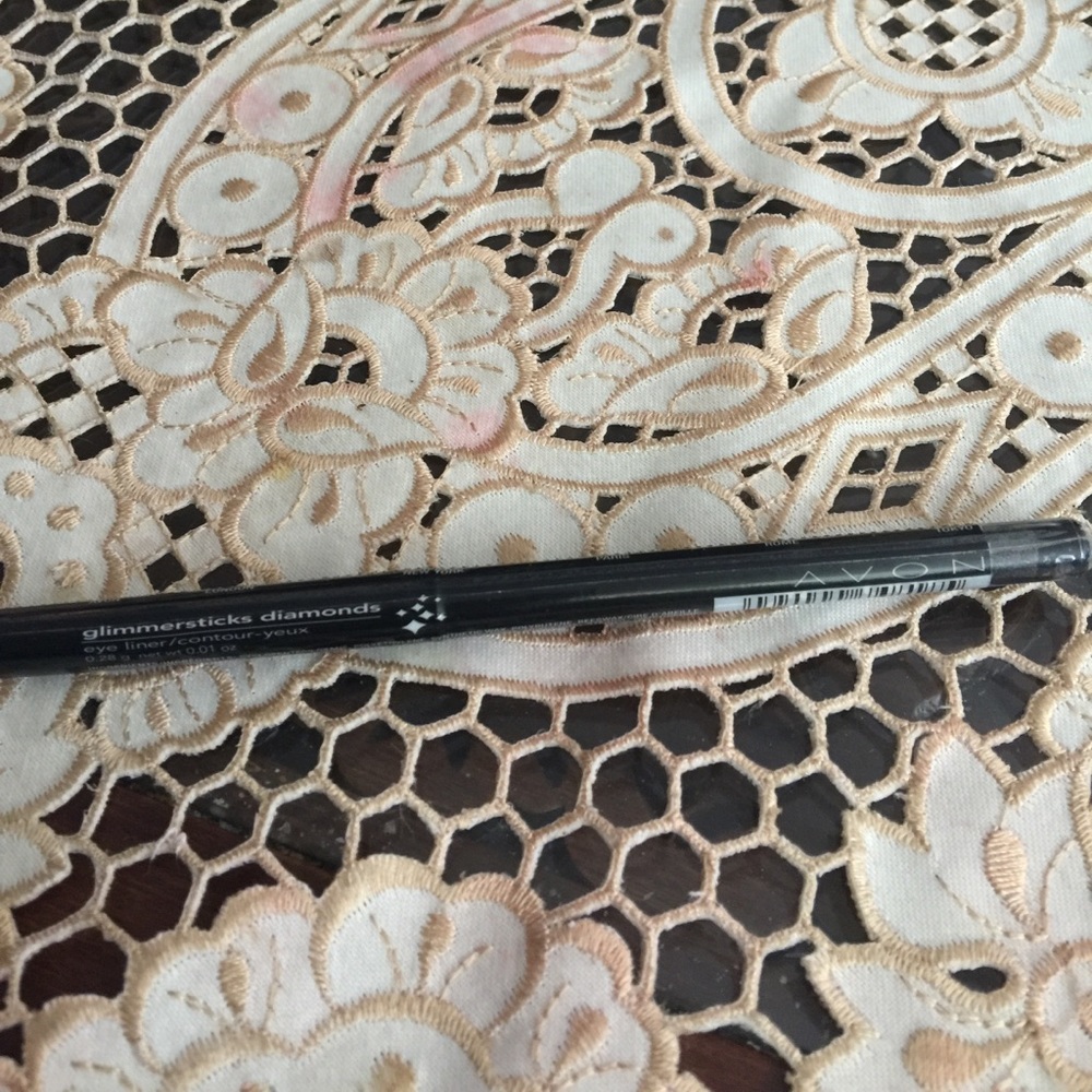 AVON Glimmersticks Diamonds Black ice G07 eyeliner
