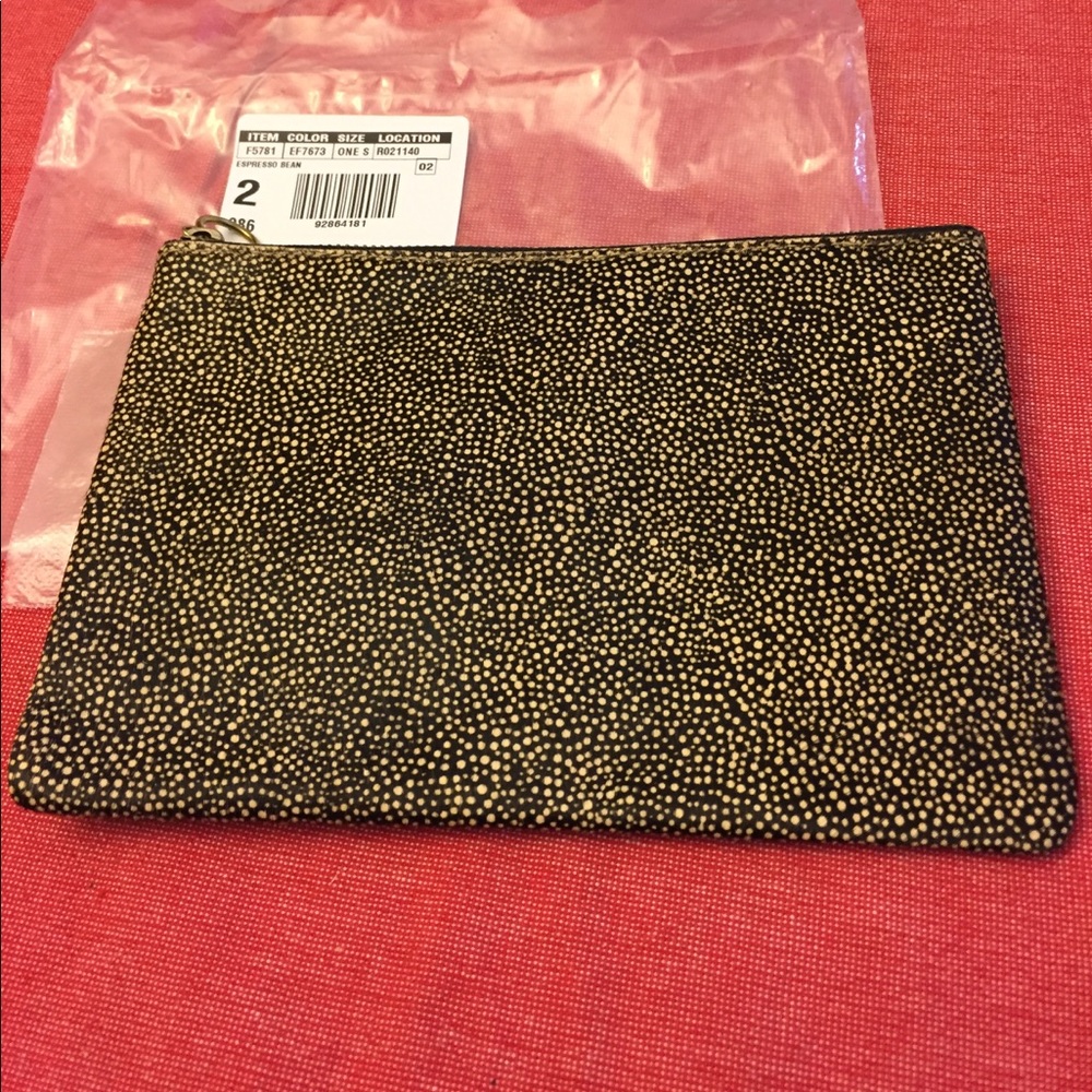 Madewell brand new pouch clutch - Picture 1 of 4