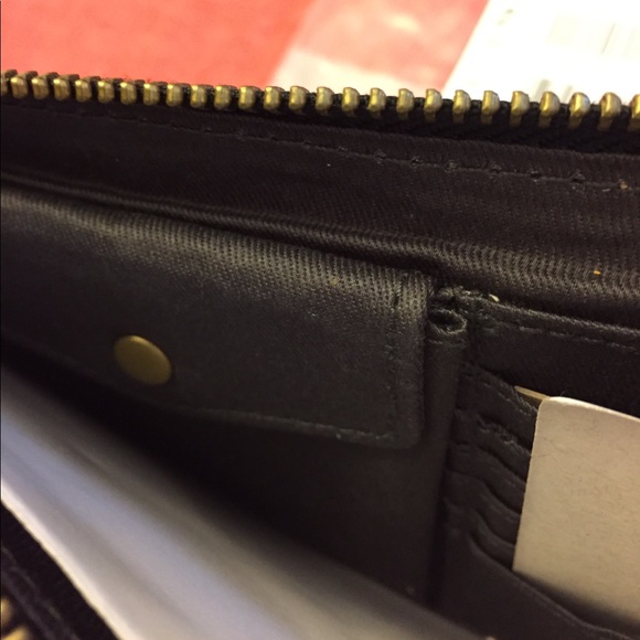 Madewell brand new pouch clutch - Picture 4 of 4