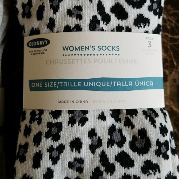 Old Navy Socks Animal Print - Picture 2 of 4