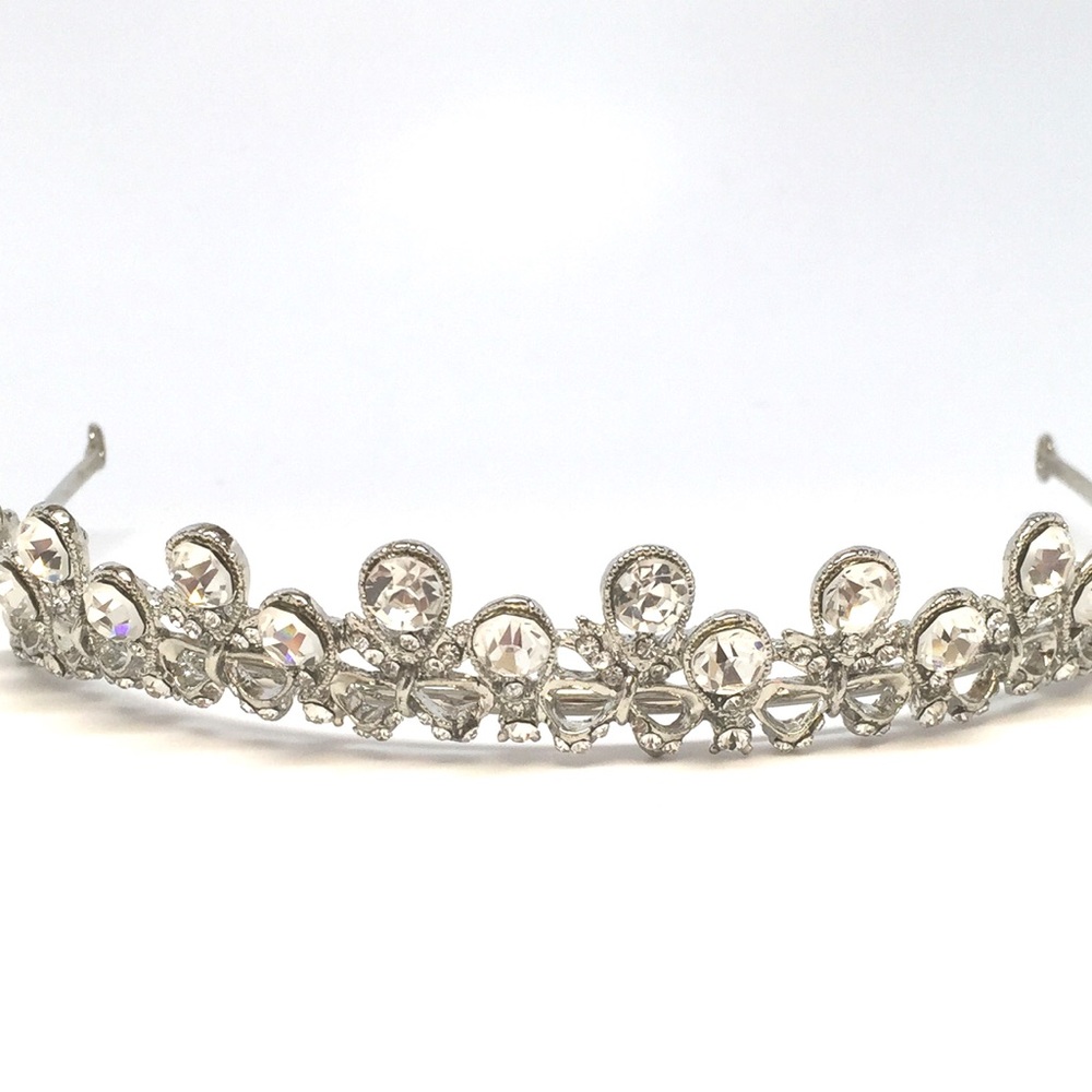 Tiara - Picture 1 of 4