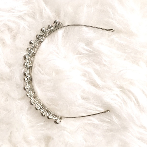 Tiara - Picture 2 of 4