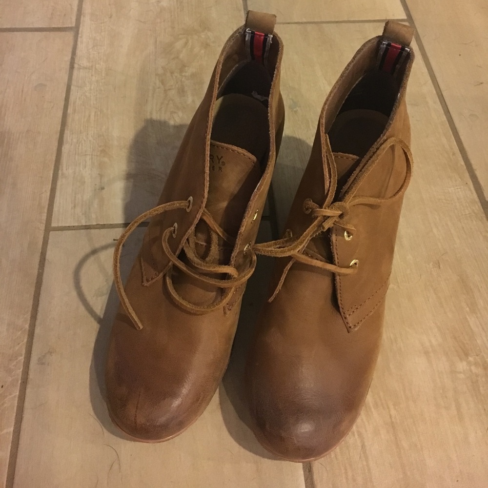 Sperry lace up booties with wedge
