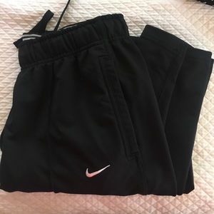 NWOT NIKE SWEATPANTS