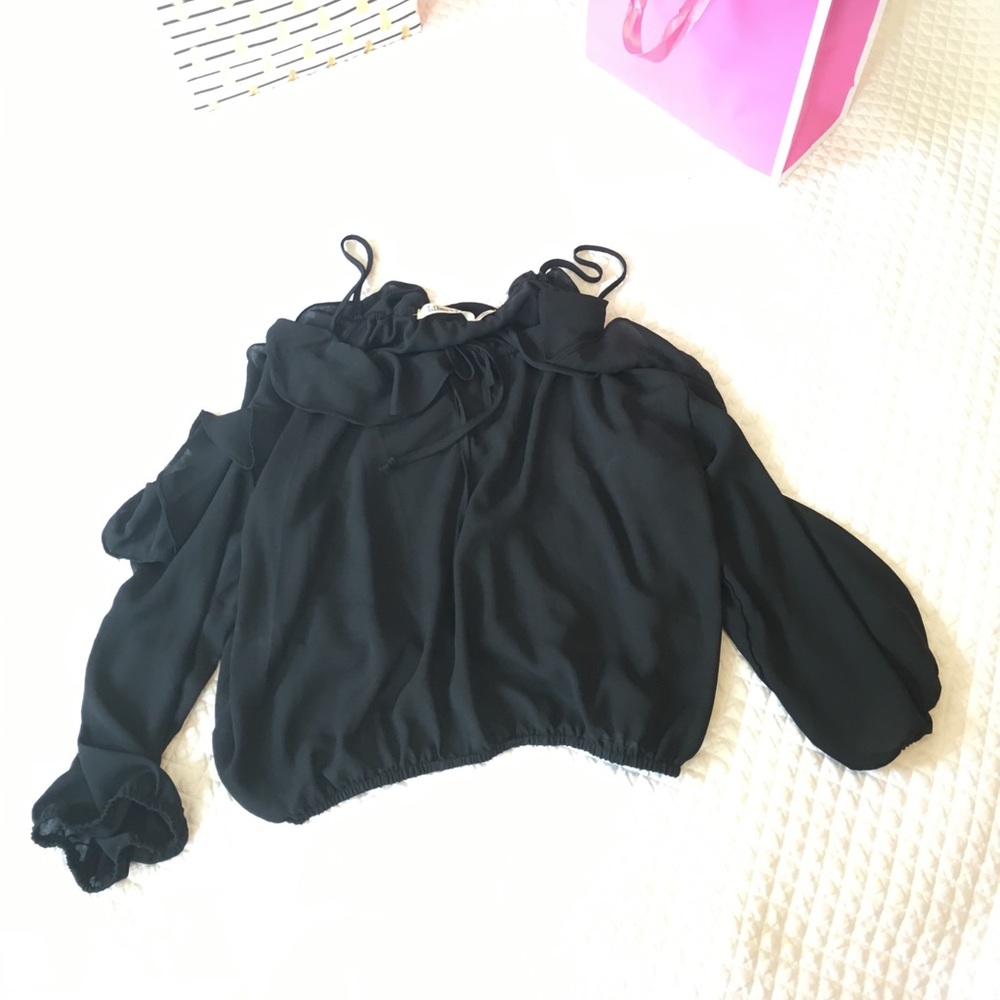 Black crop top