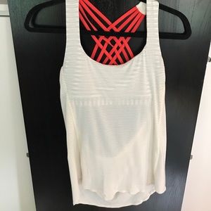 Lululemon tank with bra