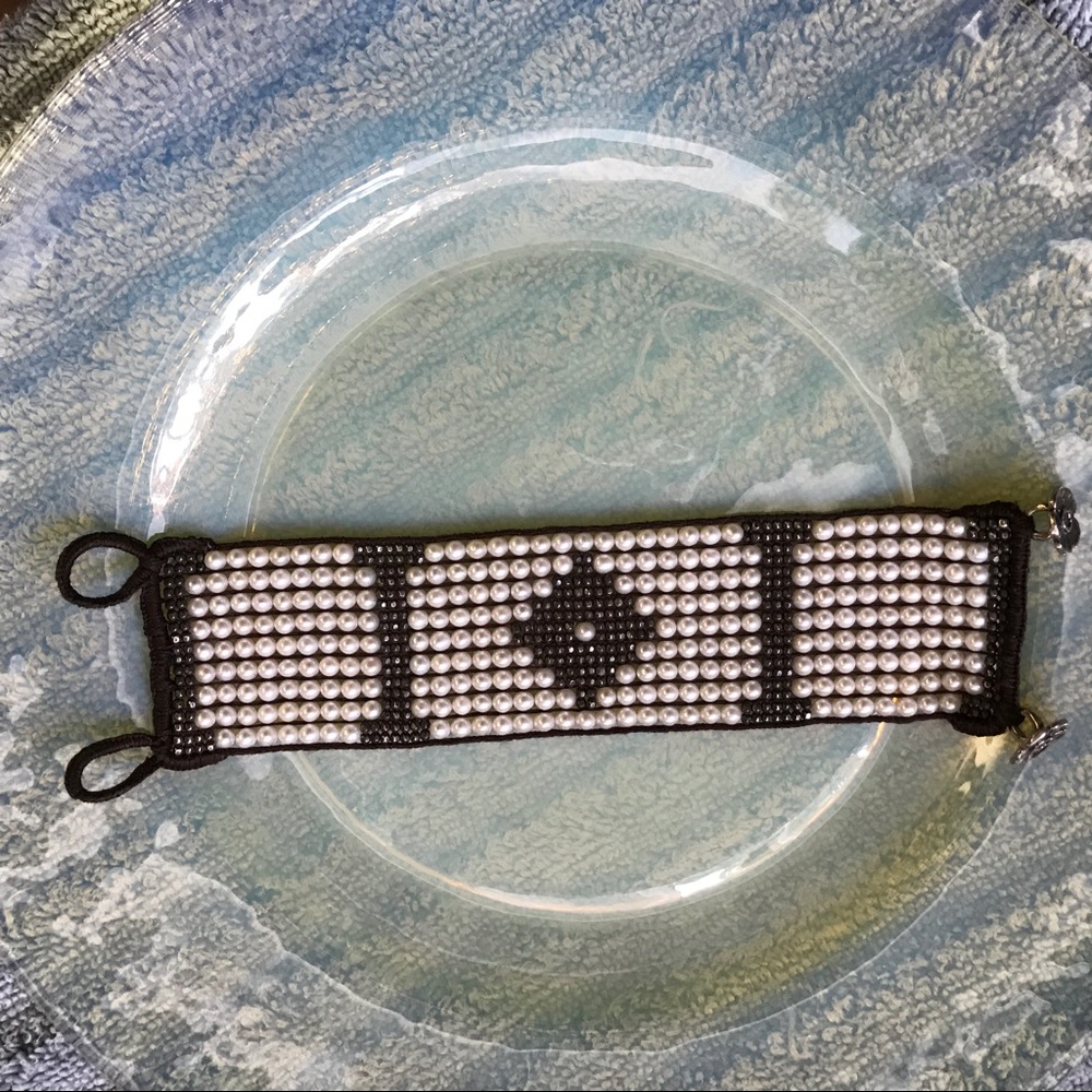 Love Heals pearl beaded bracelet