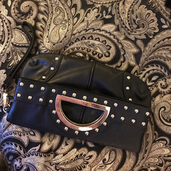 Black studded clutch - Picture 4 of 4