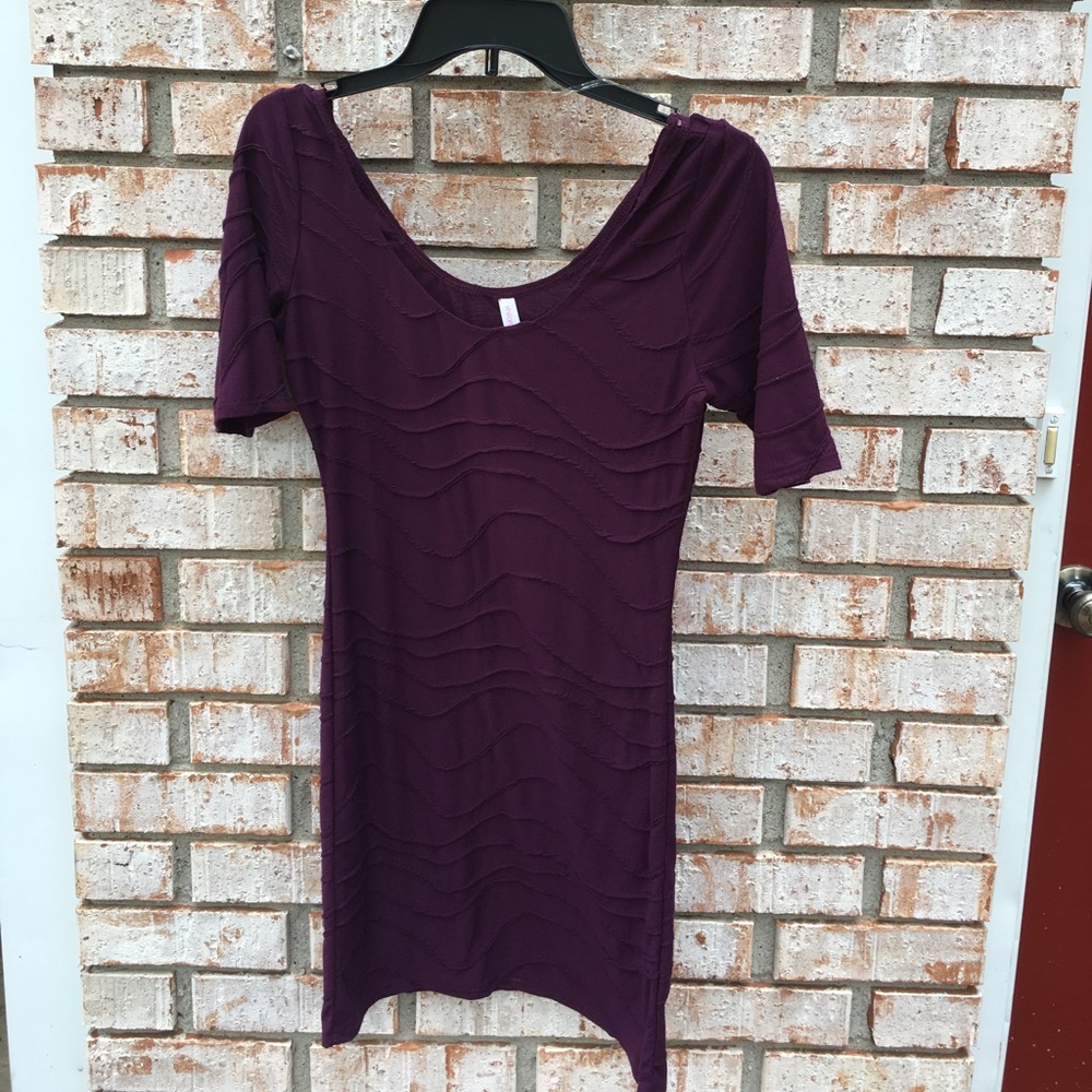 Purple 3/4 sleeve dress