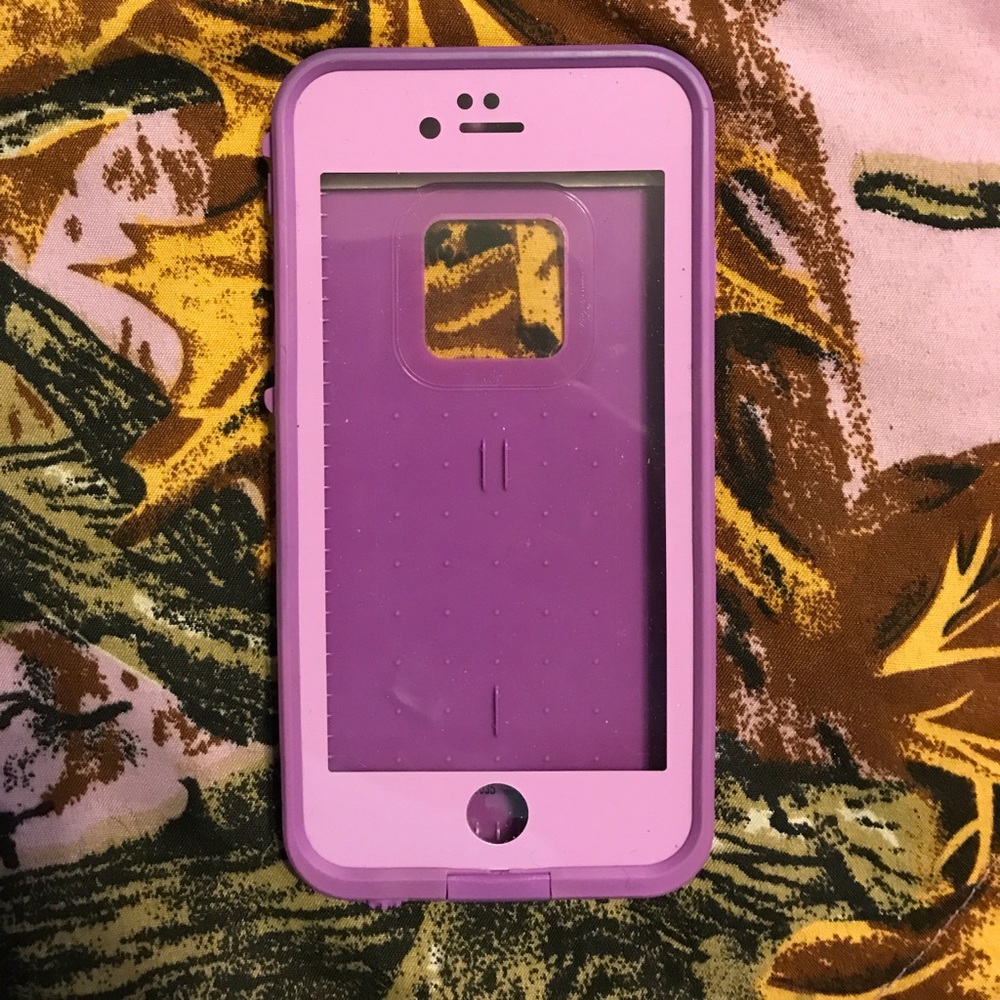 Purple Life proof fre case iPhone 4/4s