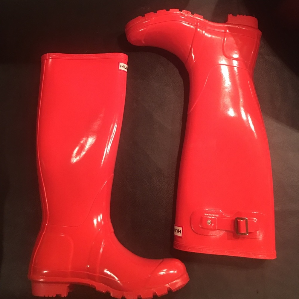 Hunter orange rain boots