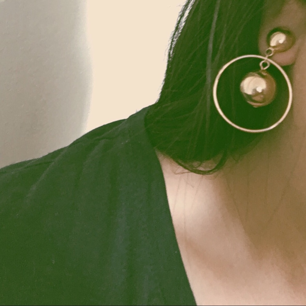 Vintage 80's Gold Hoop Earrings