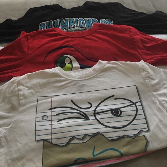 Lot of long sleeve tee shirts size 7/8 boys - Picture 1 of 4