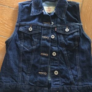 Levi's denim vest