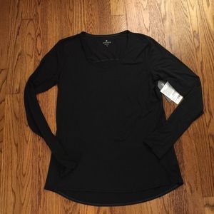 NWT - Athleta - "Chi Top" - Black - Large
