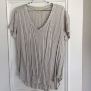 A Dove Gray Cloth & Stone Tee Shirt