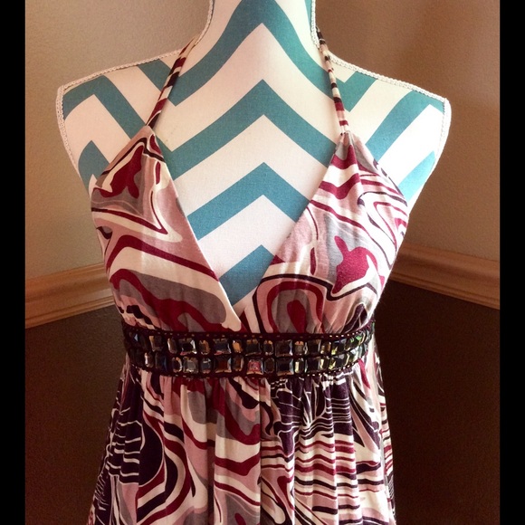 💕New Listing💕 women's jaloux halter top. - Picture 2 of 7