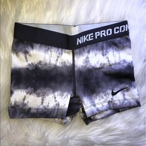 Nike Pro XS Shorts