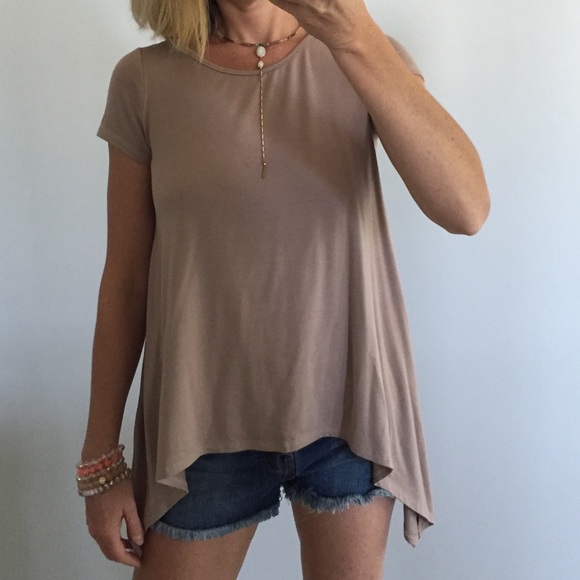 ❤️1 SMALL❤️Taupe Color Short Sleeve Tunic Top - Picture 2 of 6