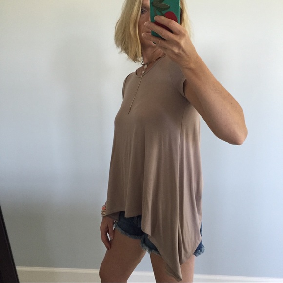 ❤️1 SMALL❤️Taupe Color Short Sleeve Tunic Top - Picture 4 of 6