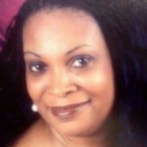 Meet your Posher, Lynetta