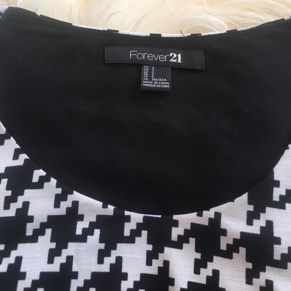 Houndstooth top - Picture 3 of 7