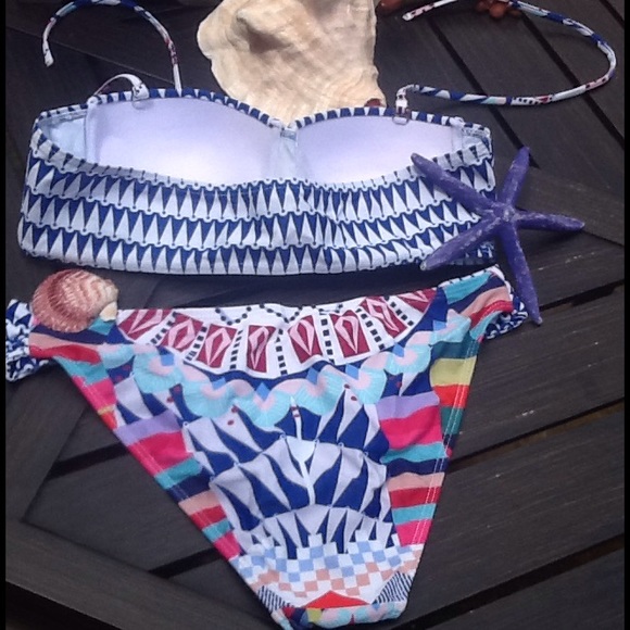 Last one🎉HP🎉💙Summer ready bikini💙 - Picture 3 of 3