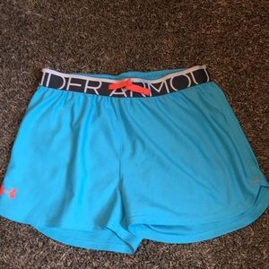 Under Armor shorts/size YL