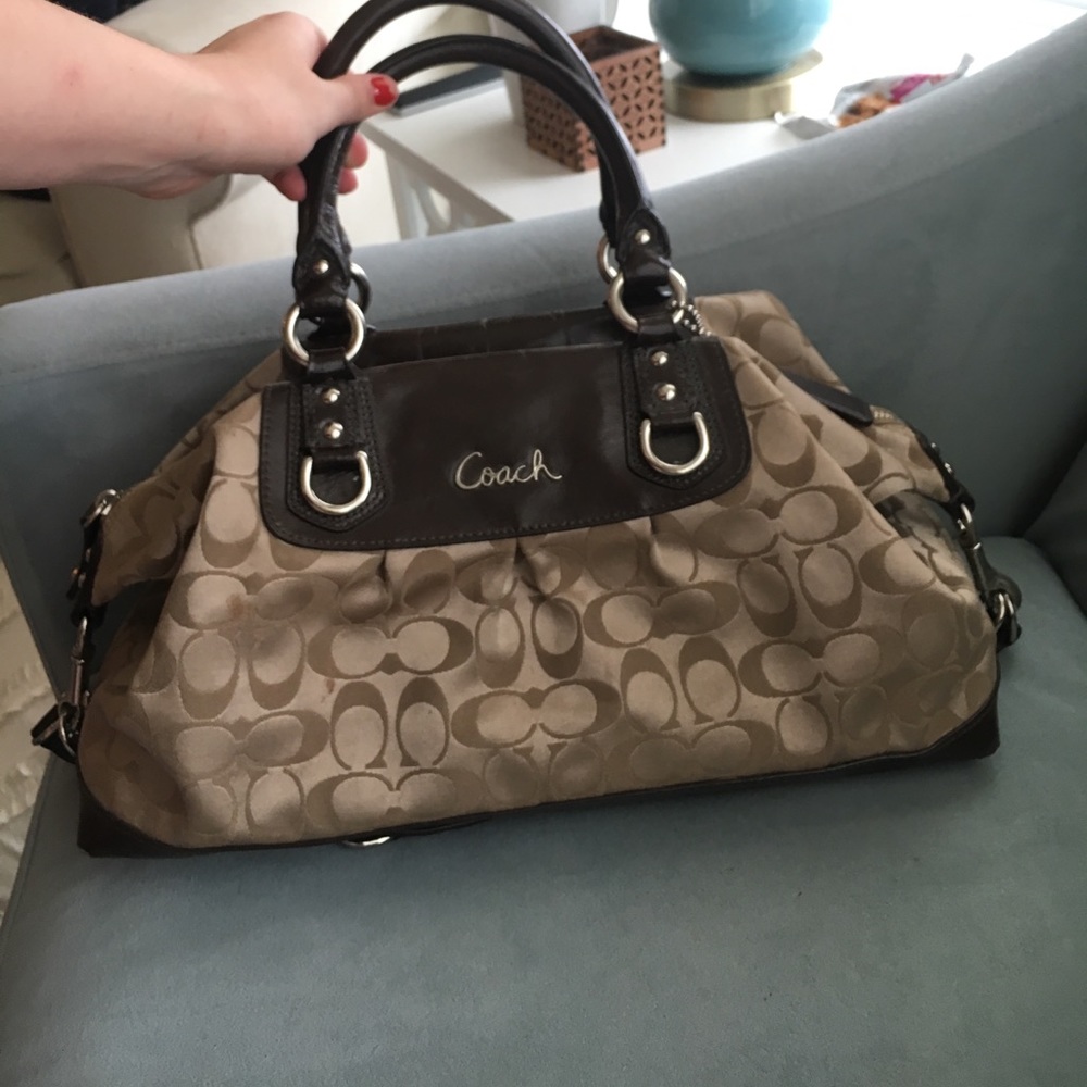 Well loved coach purse