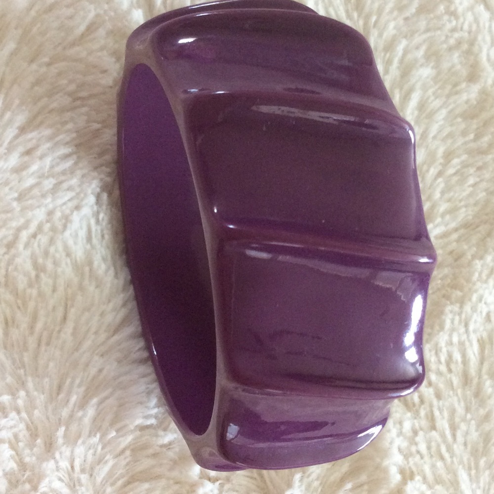 Cute!! Accent Bracelet