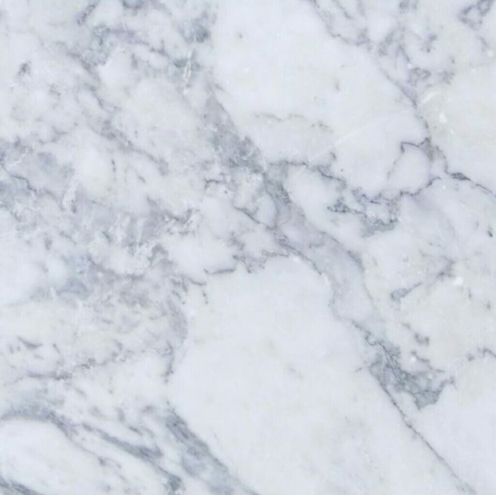 Meet your Posher, Ari