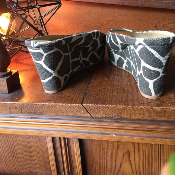 Wedge slip on's - Picture 4 of 6