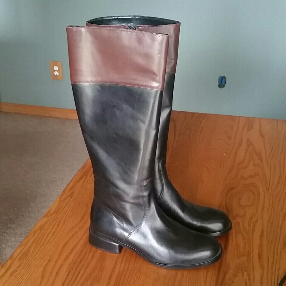 Riding boots