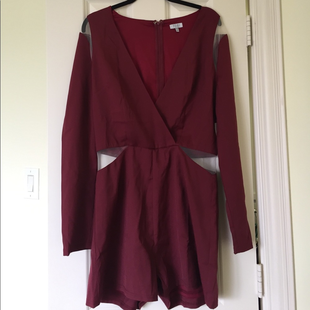 Tobi Maroon Romper - BRAND NEW!!! Large.