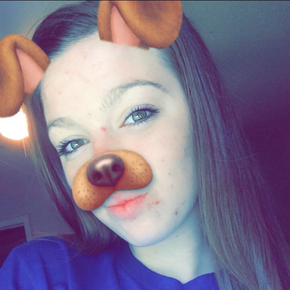 Meet your Posher, Hailey