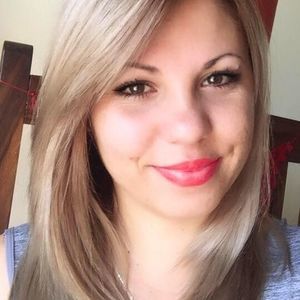 Meet your Posher, Dianelys rosa