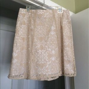 2/$10 Nude/cream lace skirt NWT