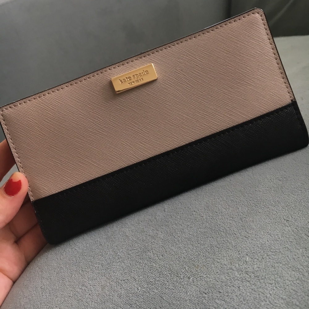 Taupe and black Kate spade wallet