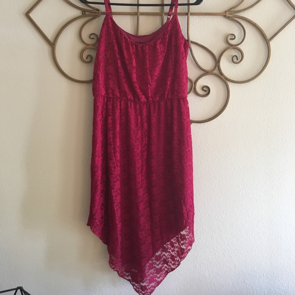 ✨Dillard's lace dress✨