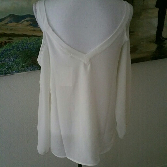 Creme long sleeved semisheer cold shoulder top - Picture 2 of 2