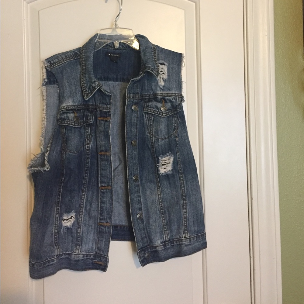 Cutoff denim vest