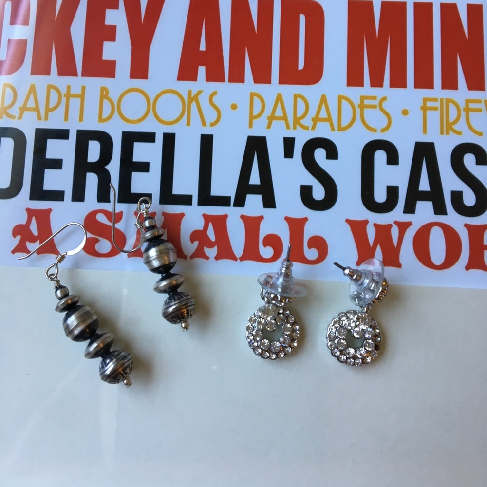 Earrings Bundle - Picture 3 of 4