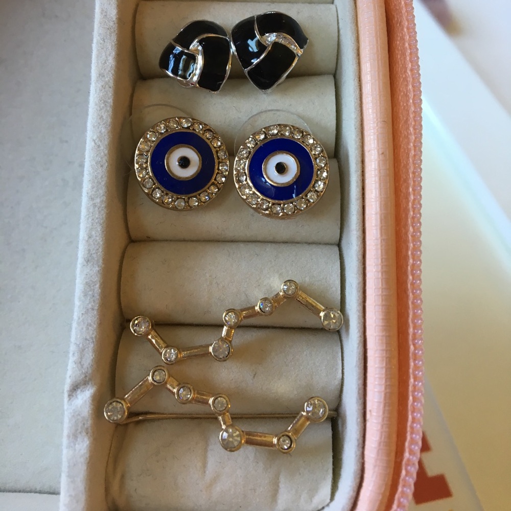 Earrings Bundle - Picture 4 of 4