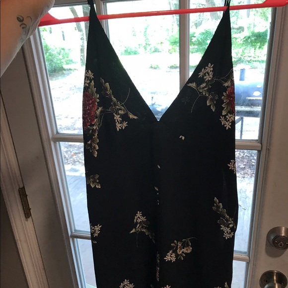 sophie & trey Dresses & Skirts - Floral dress