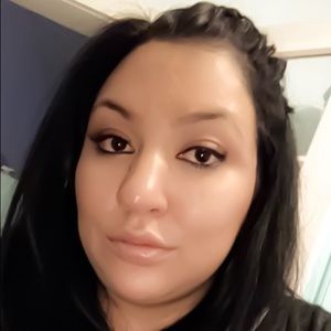 Meet your Posher, Beronica