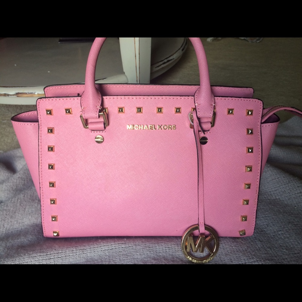 Michael Kors purse