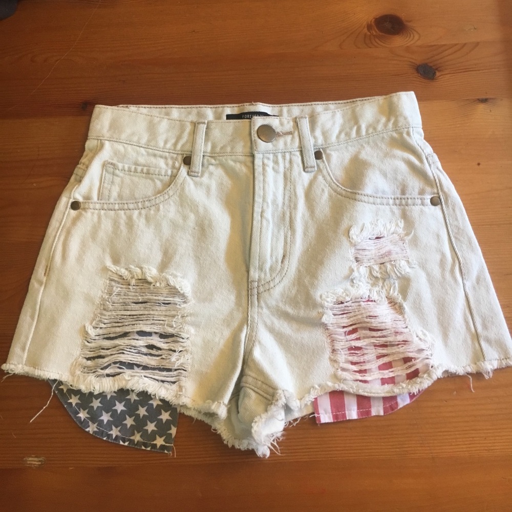 American flag pocket jean shorts
