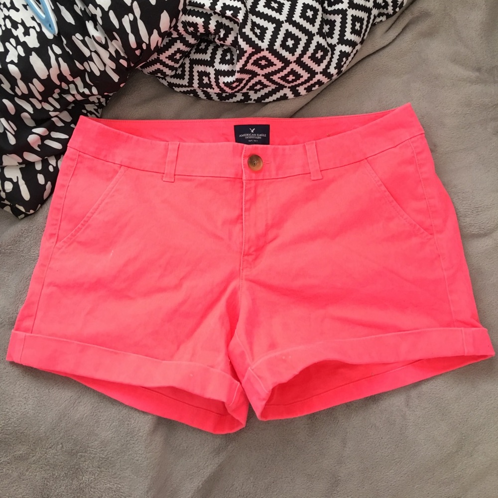 Pink khaki shorts